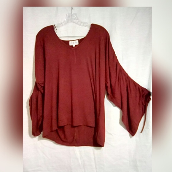 Tops - Thyme & Honey Women's Top Sz L Bordeaux Tops - Thyme & Honey Women's Top Sz L Bordeaux